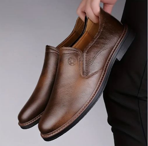 CLOHOO Men's Genuine Leather Slip-On Loafers
